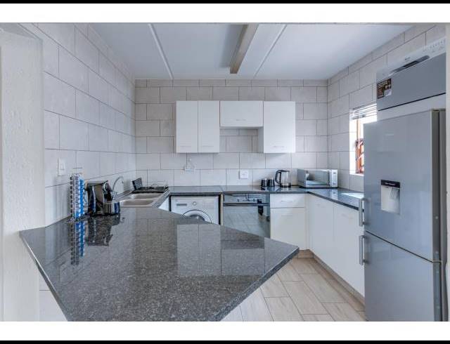 1 BEDROOM PROPERTY TO RENT IN MORNINGSIDE